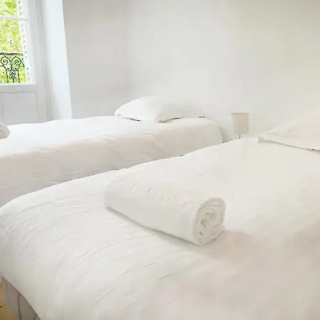 Le Philibert : 50m², 4 Prs, 2 Ch : Proche Gare Apartment