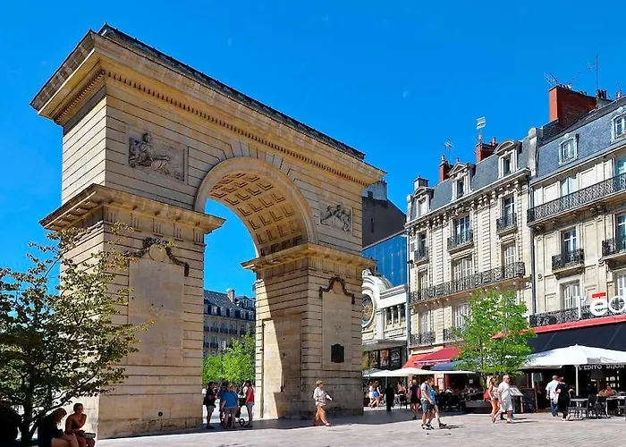 Le Philibert : 50m², 4 Prs, 2 Ch : Proche Gare Digione